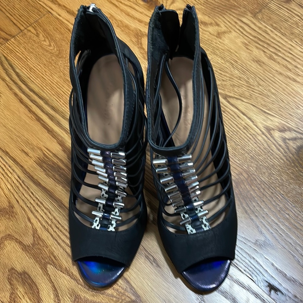 Gently used L.A.M.B heels